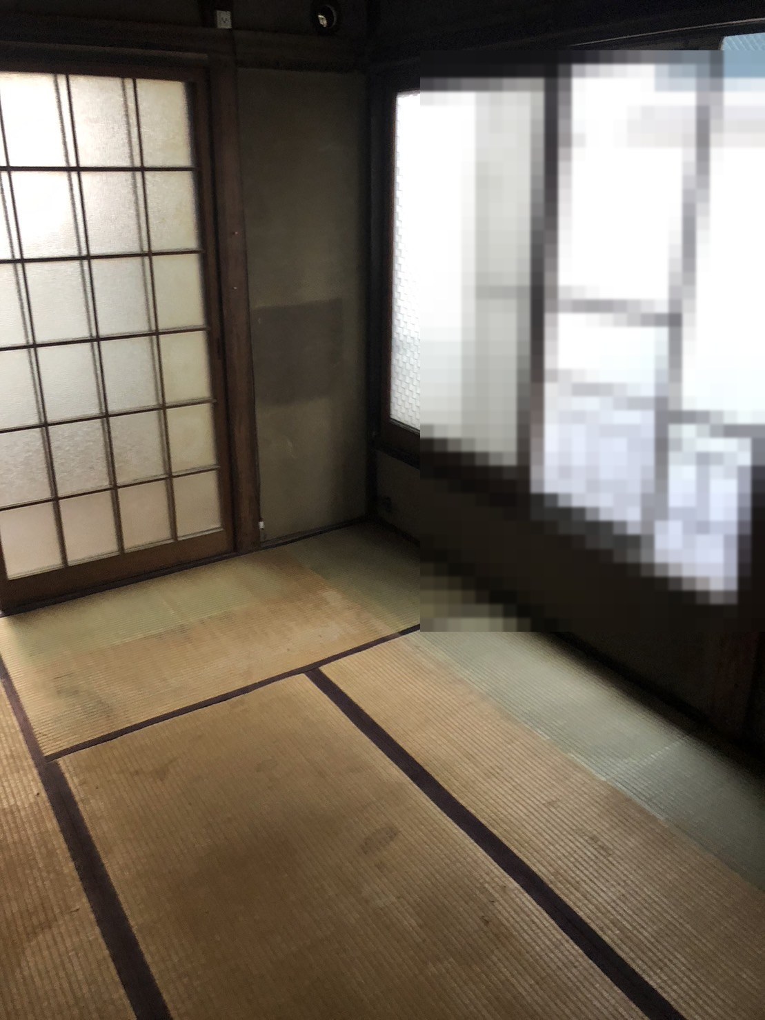 作業後:畳が見える状態に片付いた和室